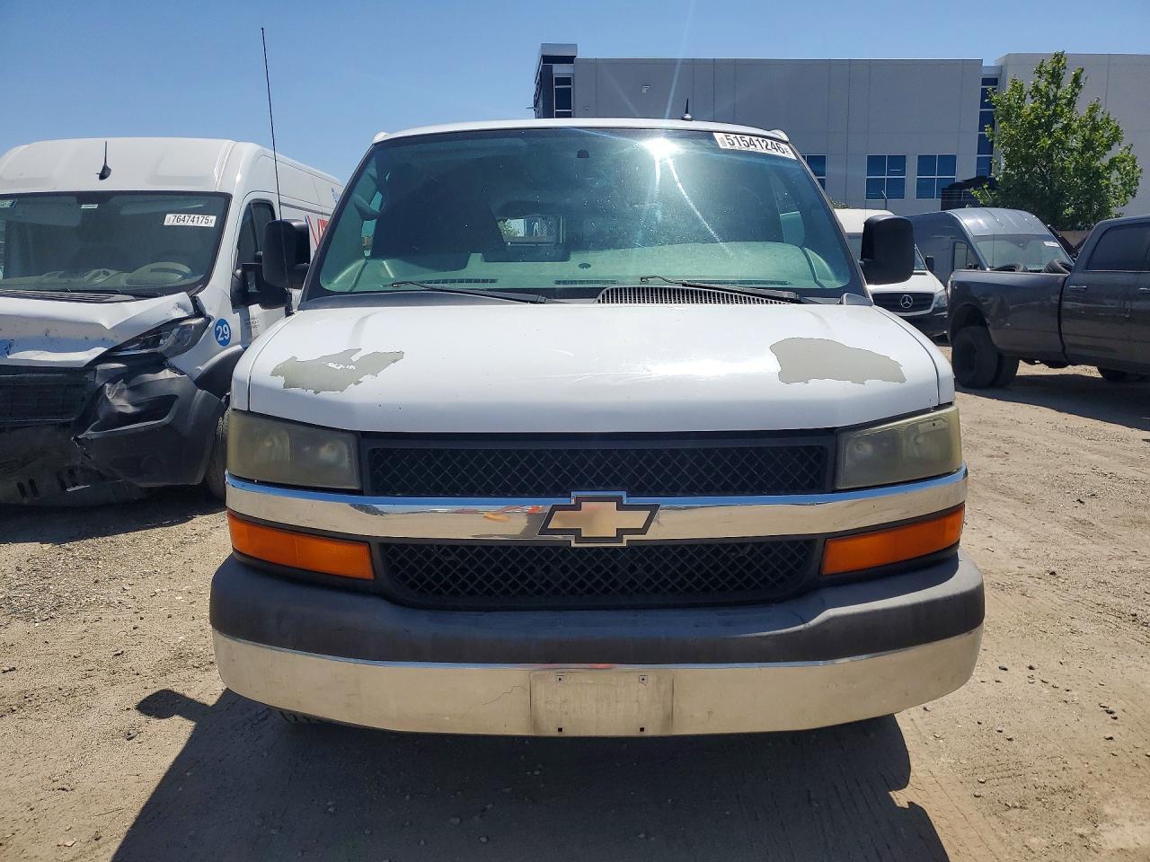 2013 Chevrolet Express G3500 LS