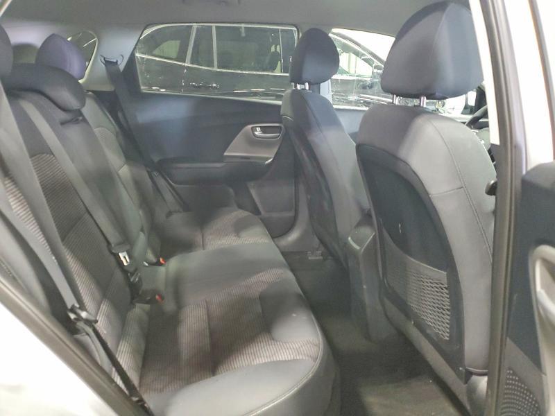 2017 KIA Niro lx
