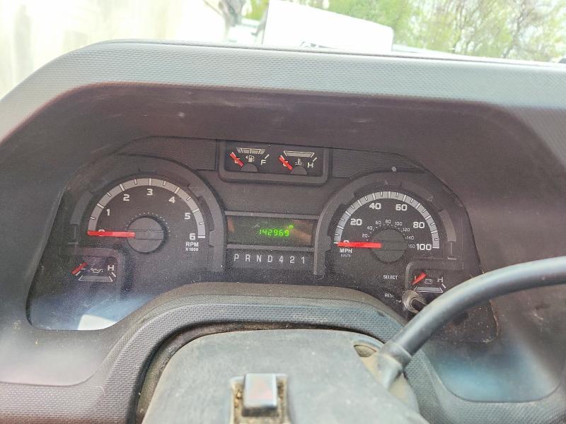 2018 Ford Econoline E350 Super Duty Cutaway Van