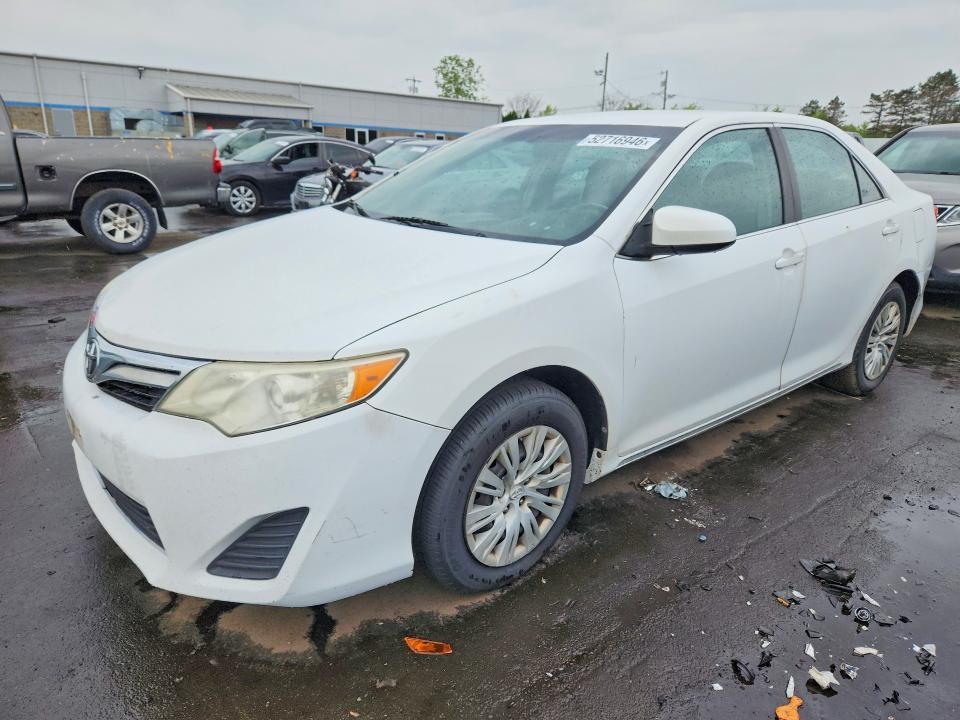 2012 Toyota Camry le