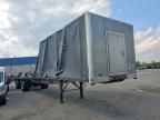 2005 Reitnouer Side Curtain Trailer