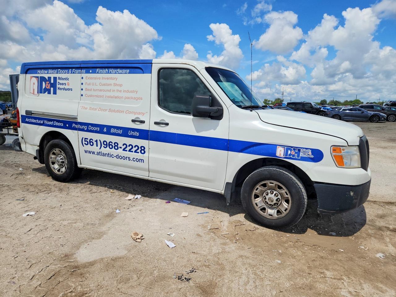 2014 Nissan NV 2500 HD S