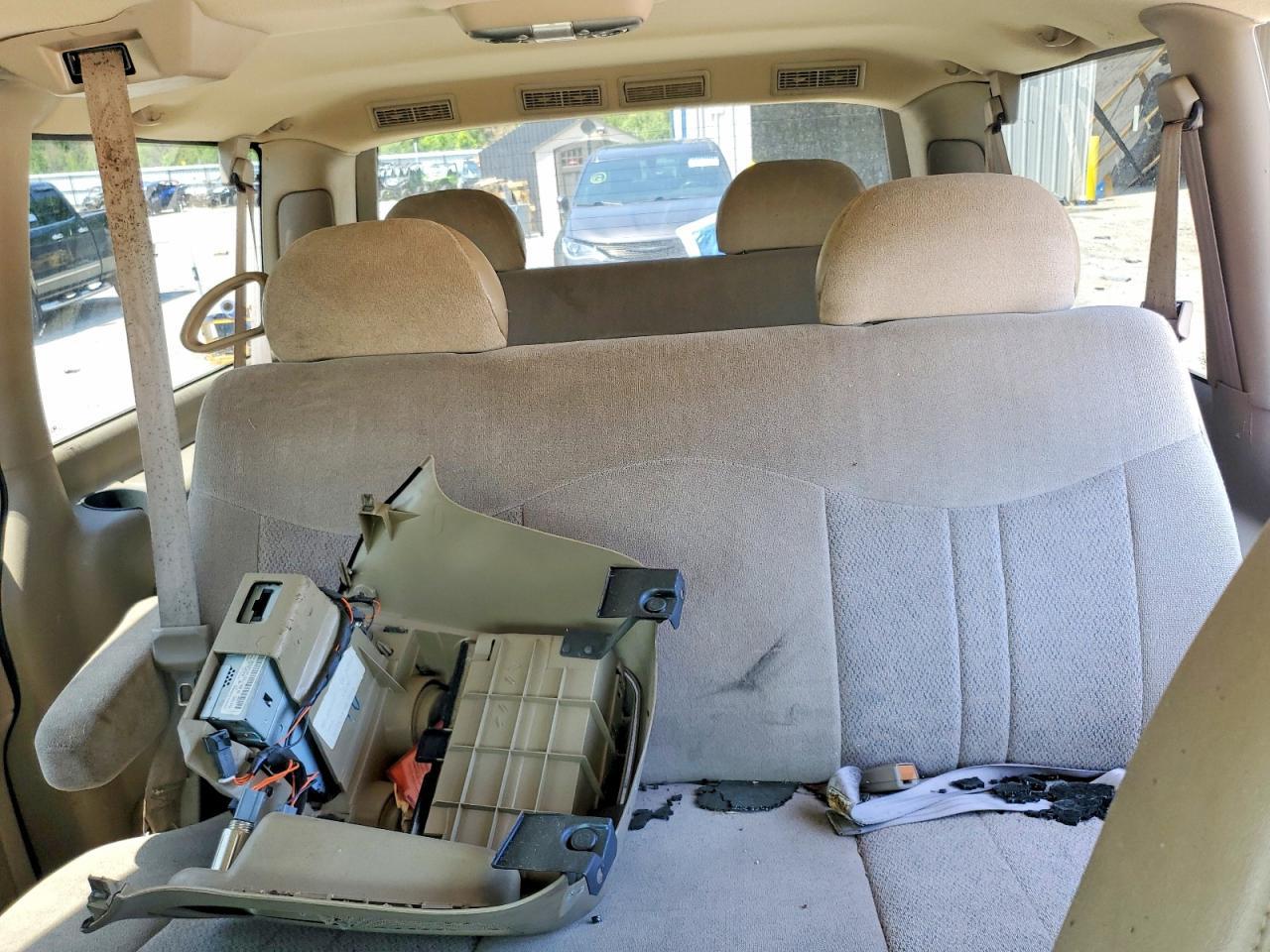 2000 Chevrolet Astro