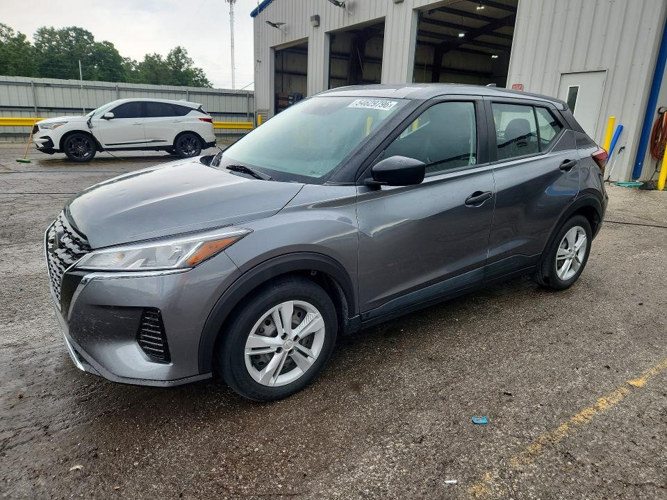 2021 Nissan Kicks s