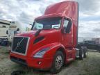 2020 Volv O VNR Semi Truck