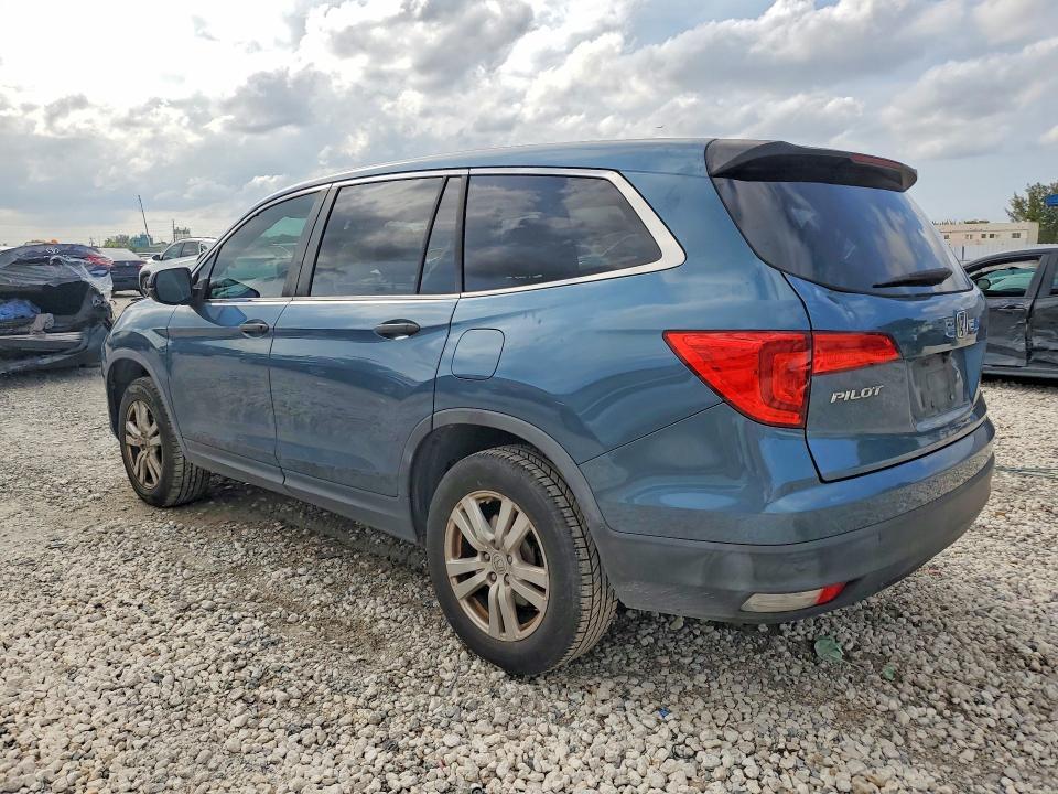 2018 Honda Pilot lx