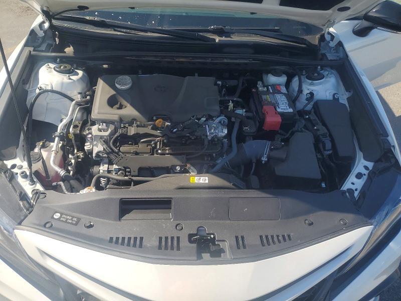 2023 Toyt Camry