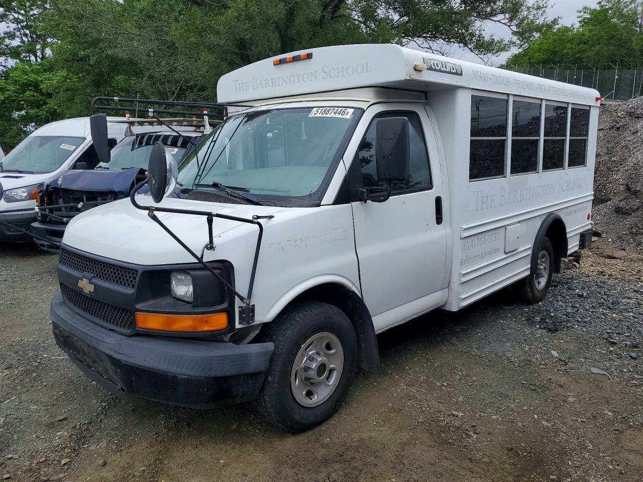 2006 Chevrolet Express Shuttle Bus