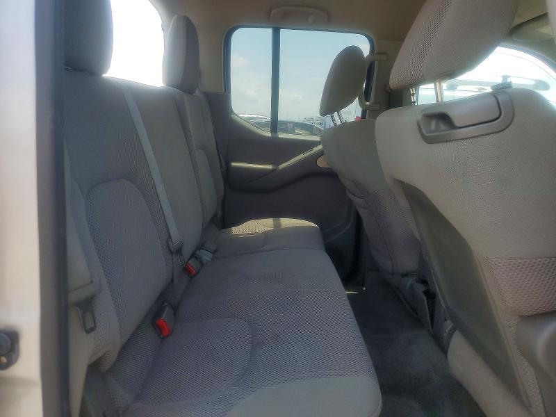 2013 Nissan Frontier S