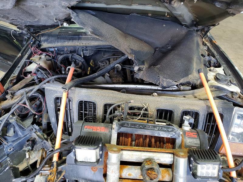 2001 Jeep Grand Cherokee Laredo
