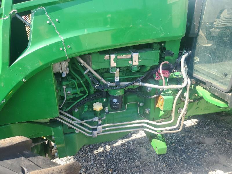 2016 John Deere 6120E