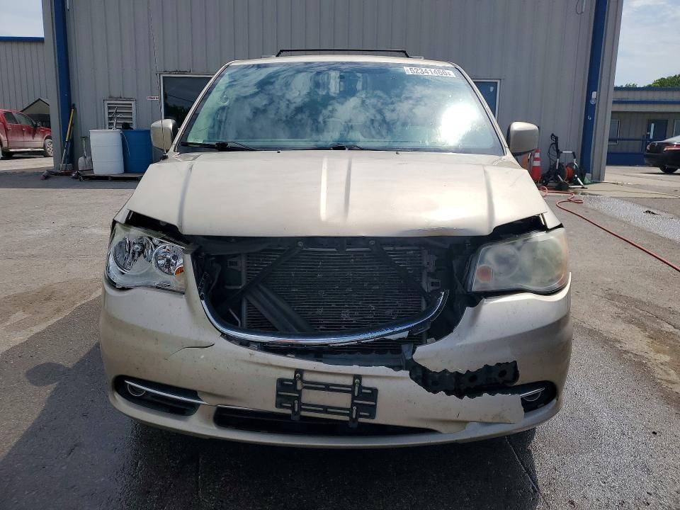 2012 Chrysler Town & Country Touring