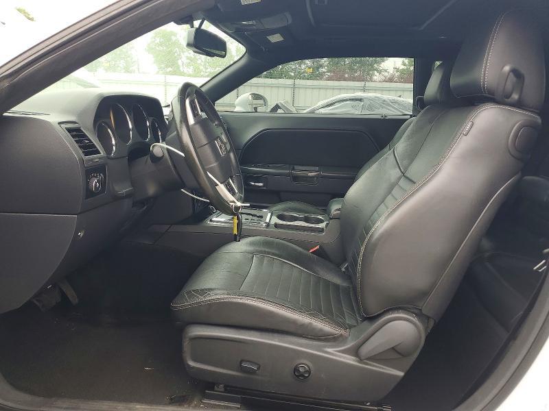 2012 Dodge Challenger sxt