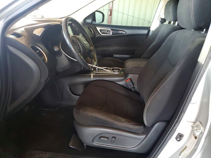 2014 Nissan Pathfinder sv
