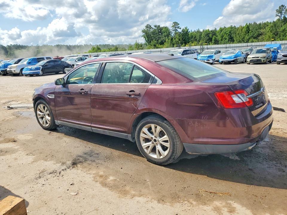 2011 Ford Taurus sel
