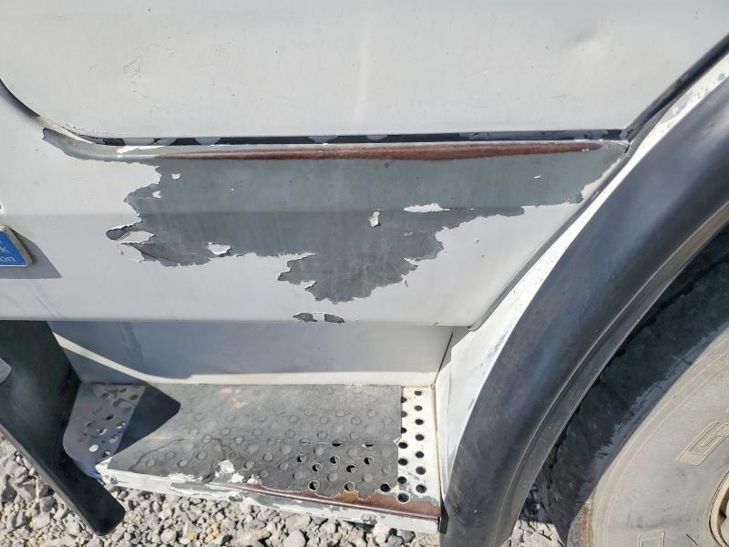 1989 Whitegmc 1989 Volvo WX Semi Truck