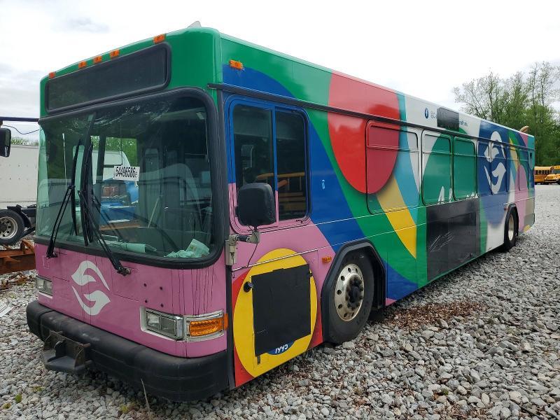 2006 Gillig Transit bus low