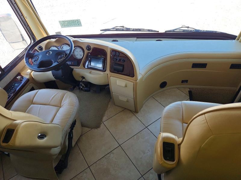 2011 Freightliner 2011 Tuscany RV
