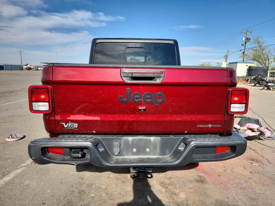 2022 Jeep Gladiator Sport