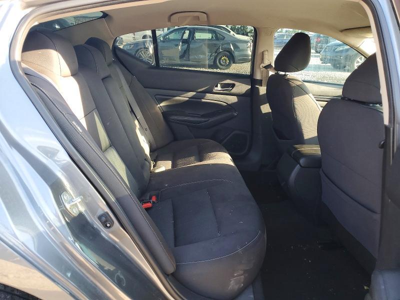 2019 Nissan Altima S