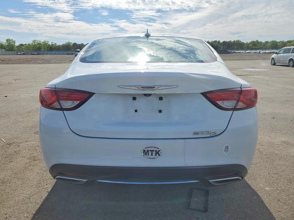 2015 Chrysler 200 c