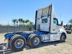 2017 Kenworth T680 Semi Truck