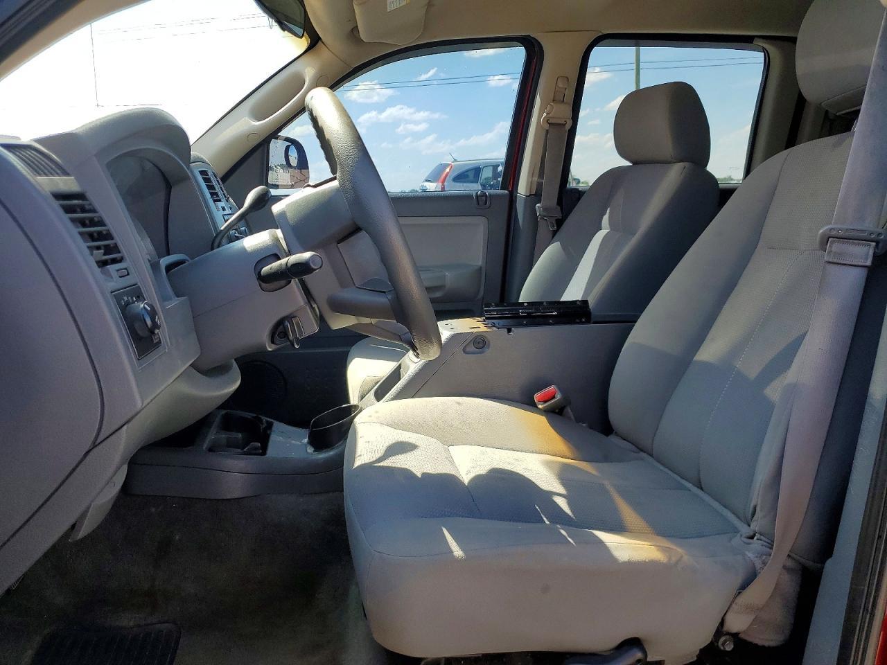 2006 Dodge Dakota Quad SLT
