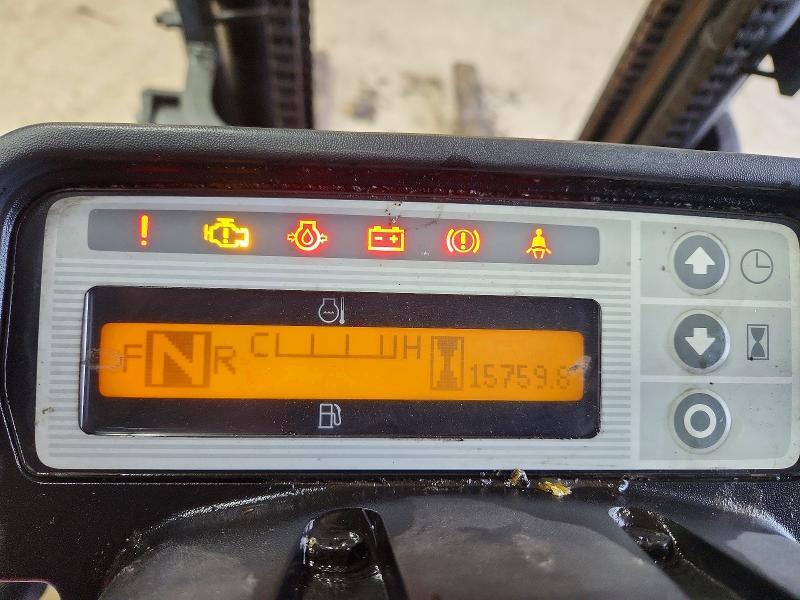 2014 Nissan Unknown  Cushion Tire OR Pneumatic Forklift Forkli