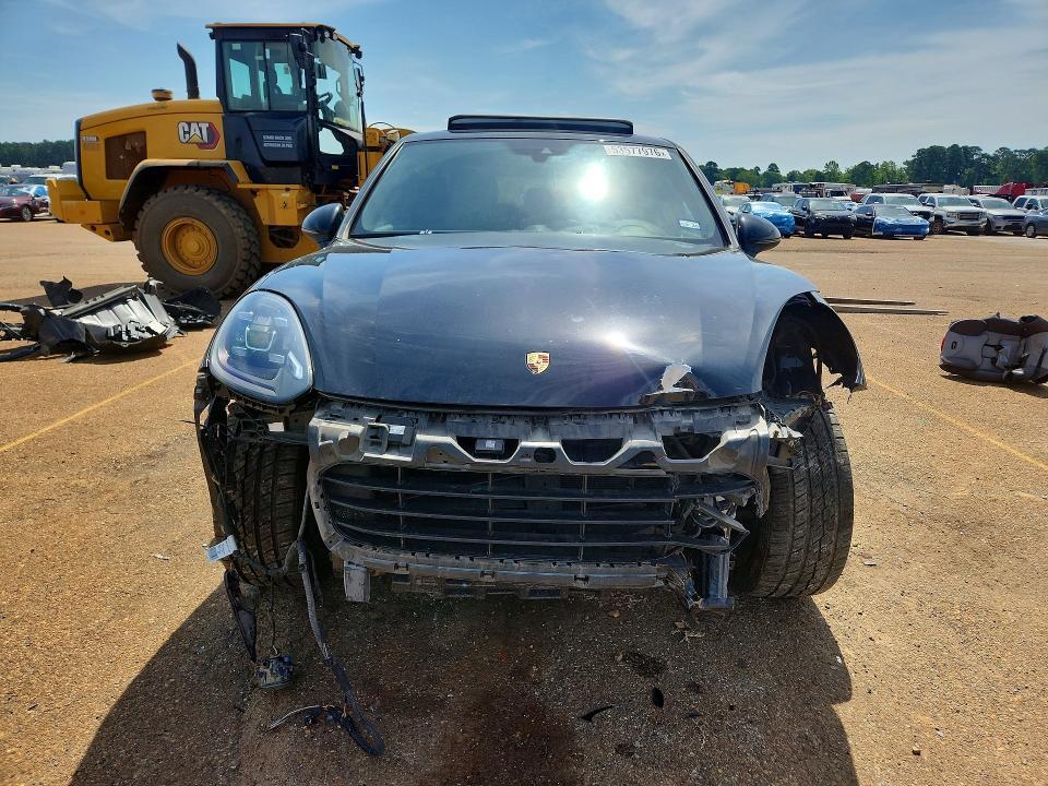 2017 Porsche Cayenne