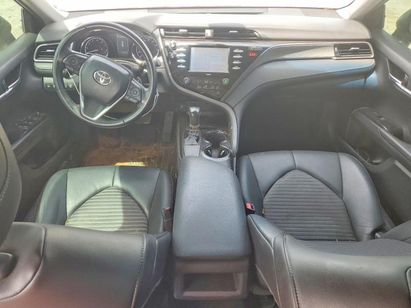 2020 Toyota Camry se Nightshade