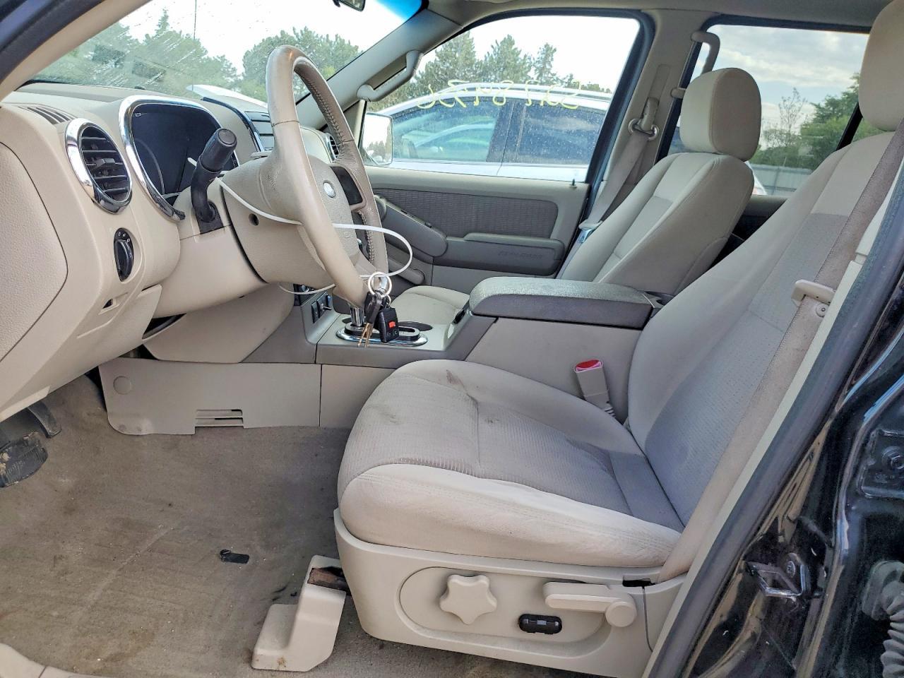2006 Ford Explorer xlt