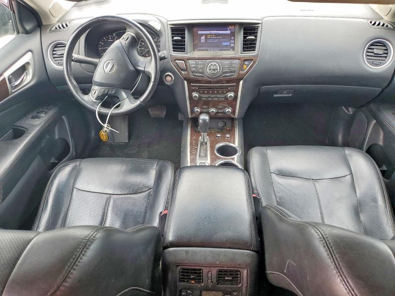 2013 Nissan Pathfinder s