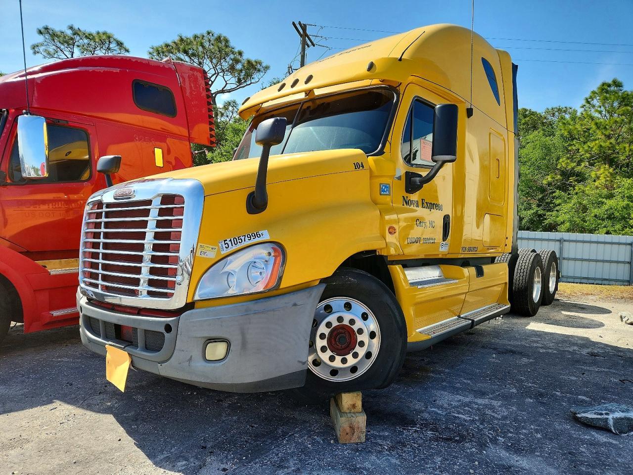 2013 Freightliner CASCAIA125
