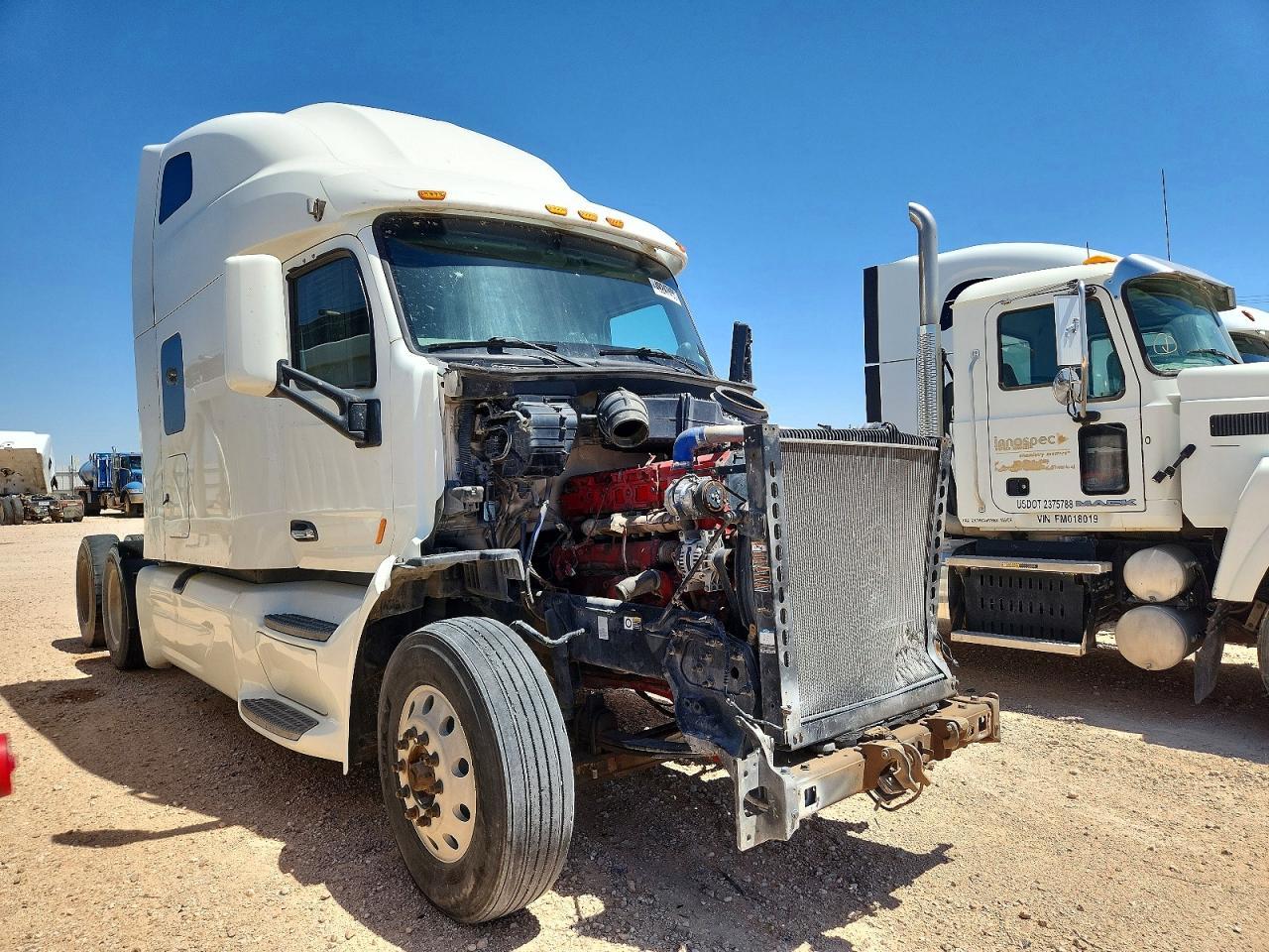 2019 Peterbilt 579 Semi Truck