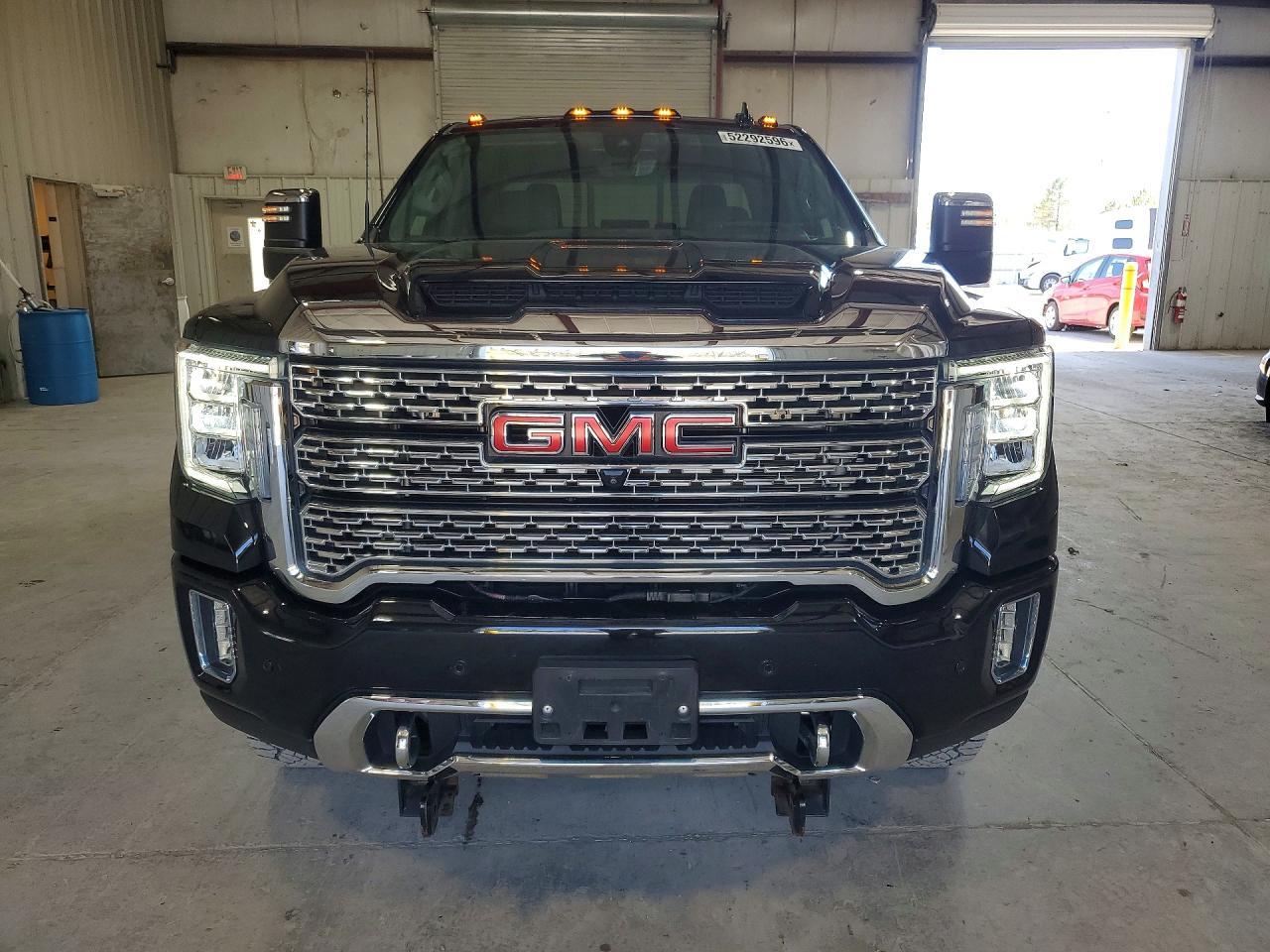 2022 GMC Sierra K2500 Denali