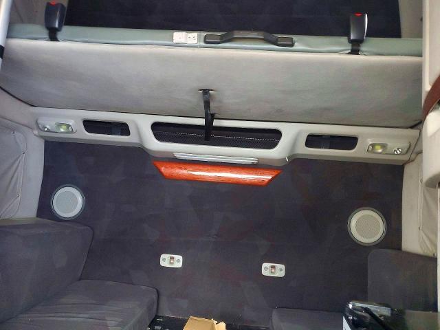 2011 Volvo VN VNL