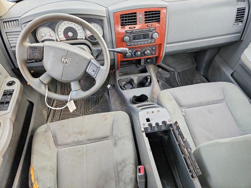2005 Dodge Dakota Quad SLT
