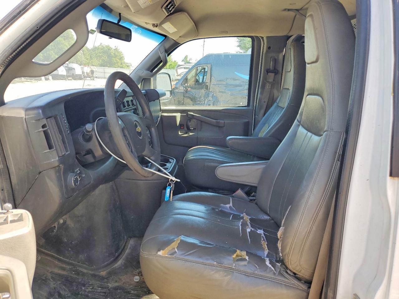 2017 Chevrolet Express G3500 LS