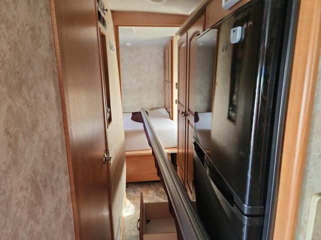 2010 Winnebago Sightseer RV