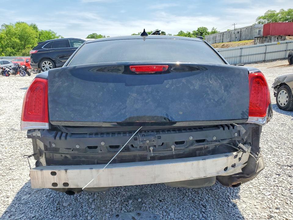 2018 Chrysler 300 Touring
