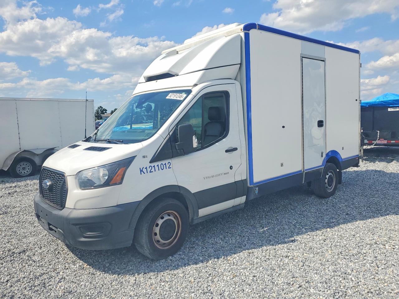 2022 Ford Transit Delivery Truck