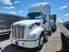 2017 Peterbilt 579 Semi Truck