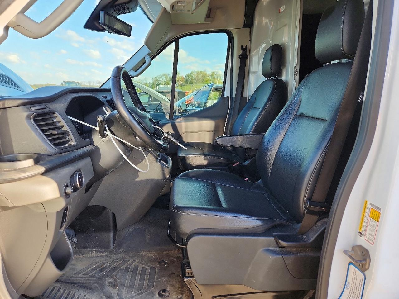 2024 Ford Trans 350