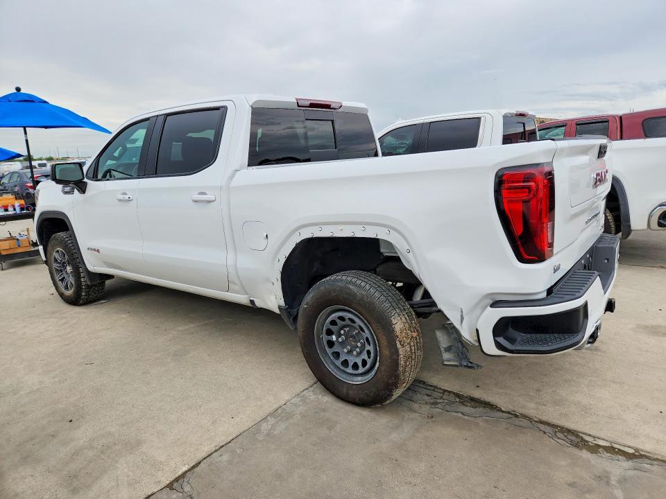 2024 GMC Sierra K1500 AT4