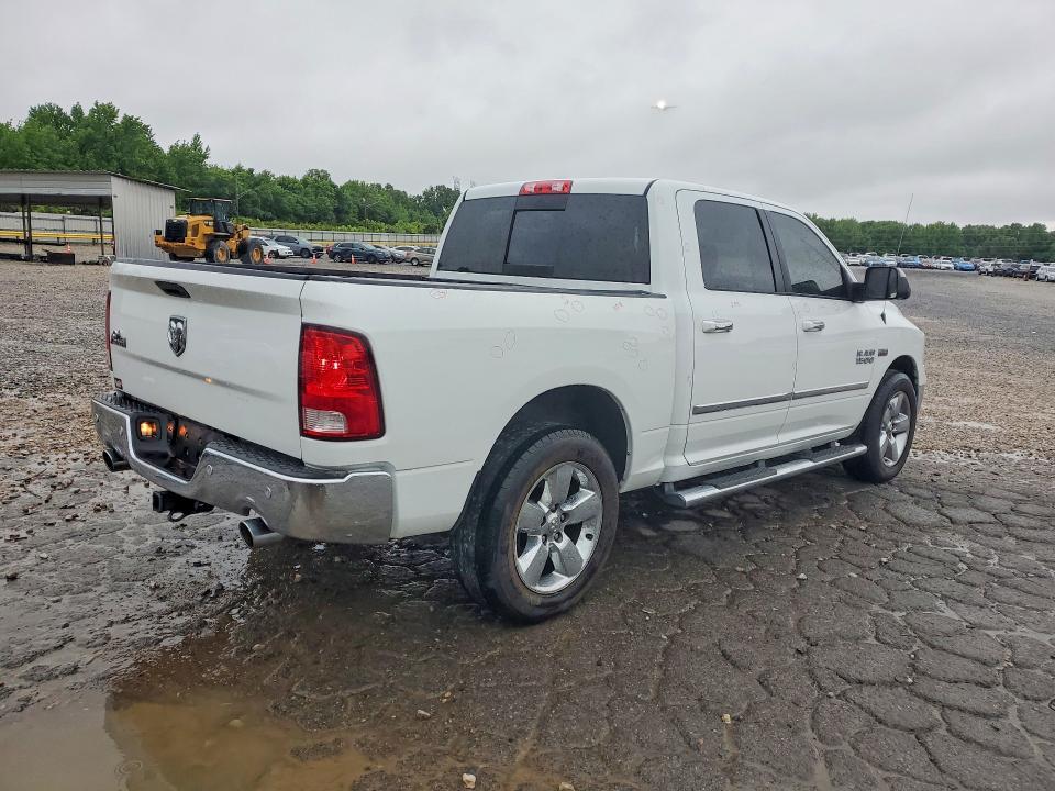 2016 Dodge RAM 1500 SLT