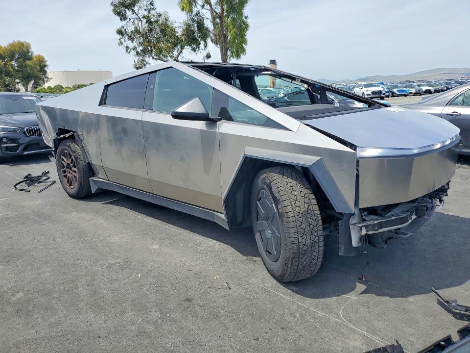2024 Tesla Cybertruck