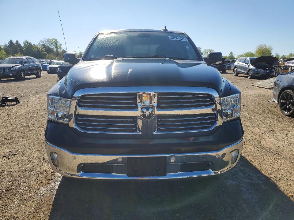 2018 Dodge RAM 1500 SLT