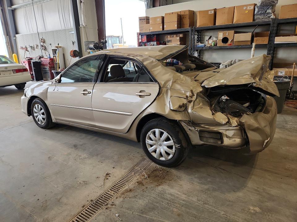 2006 Toyota Camry le
