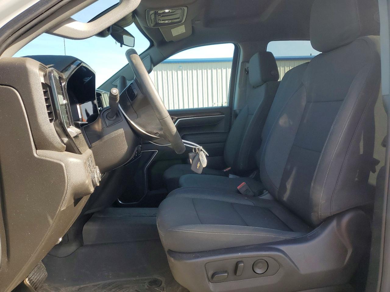 2025 Chevrolet Silverado K1500 RST
