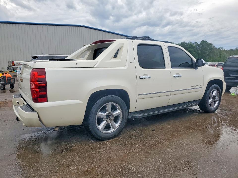2012 Chevrolet Avalanche LTZ